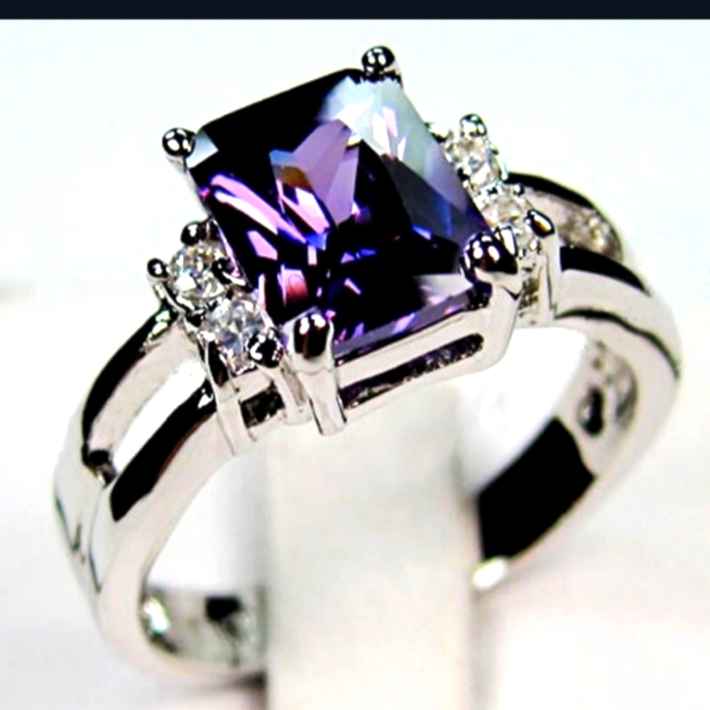 (13) sterling silver plated  amethyst Ring size 6